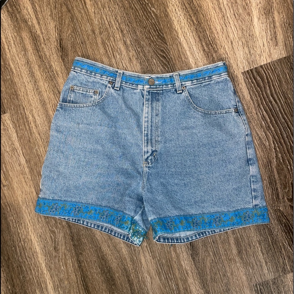 Vintage Bill Blass Embroidered Jean Short